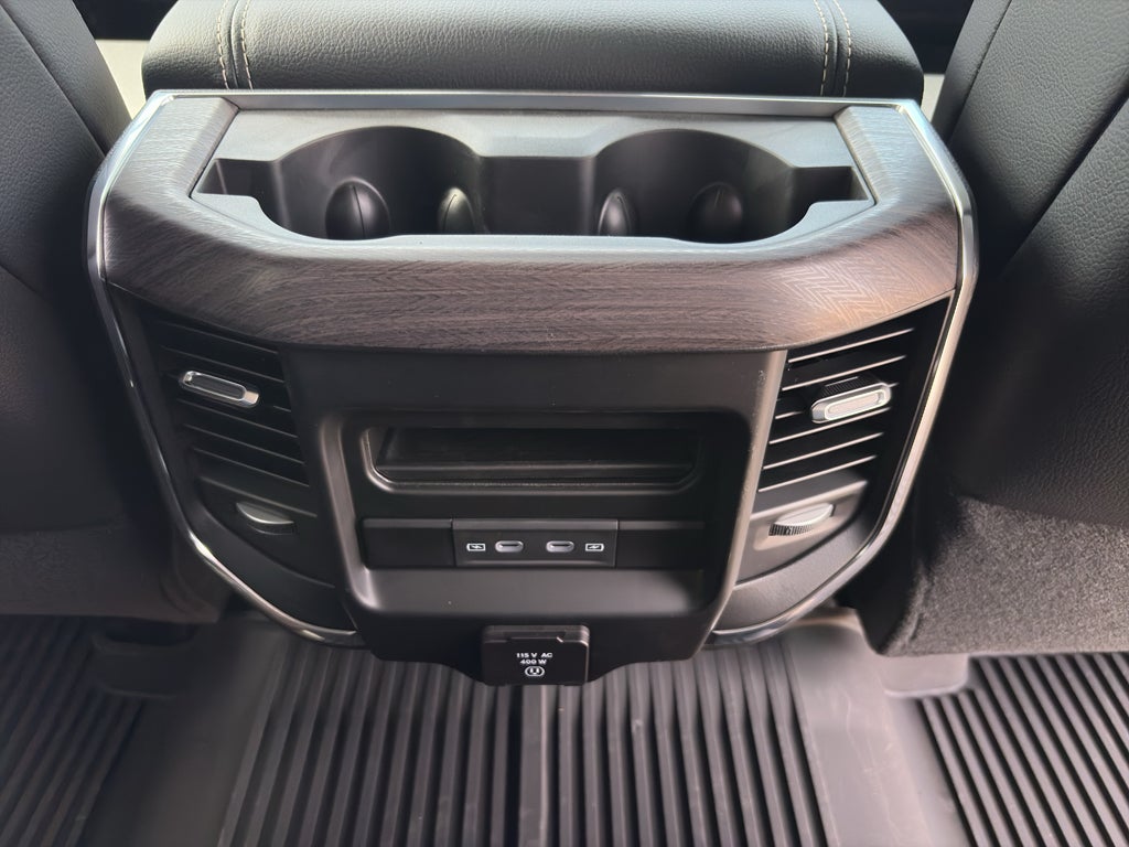 2026 RAM Ram 3500 RAM 3500 LARAMIE CREW CAB 4X4 8' BOX