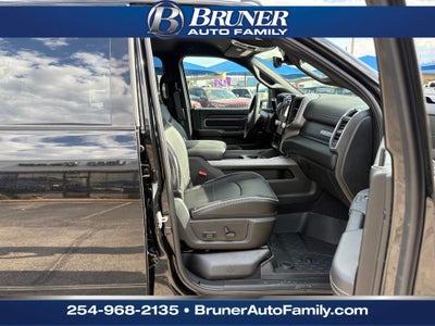 2026 RAM Ram 3500 RAM 3500 LARAMIE CREW CAB 4X4 8' BOX