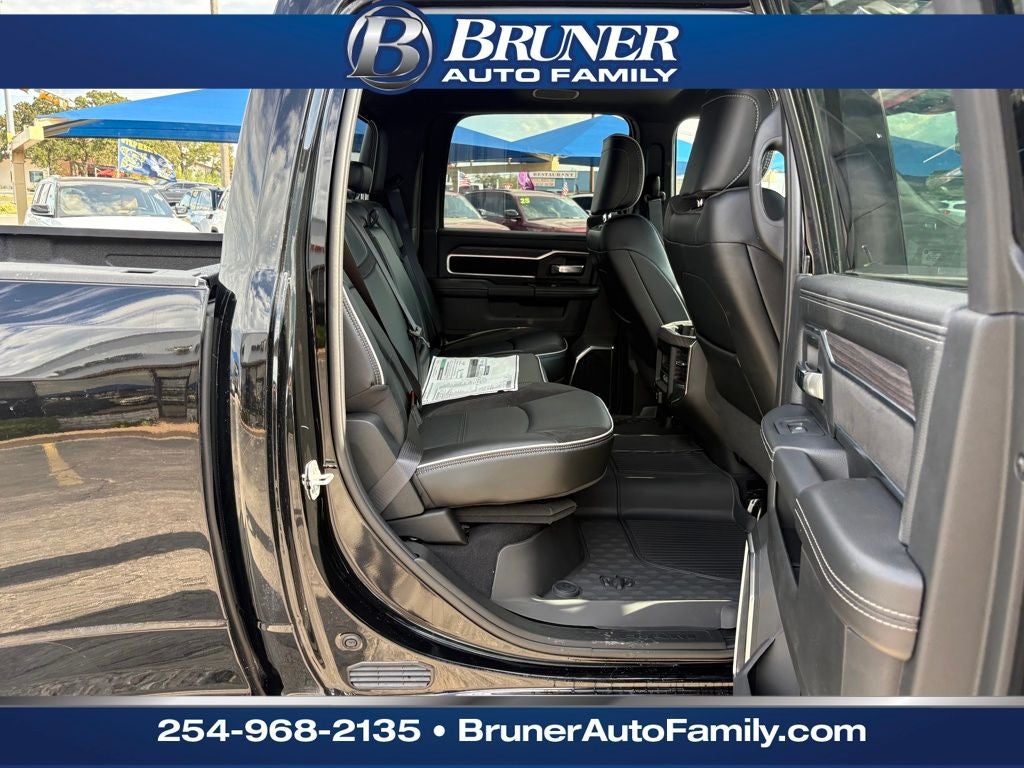 2026 RAM Ram 3500 RAM 3500 LARAMIE CREW CAB 4X4 8' BOX