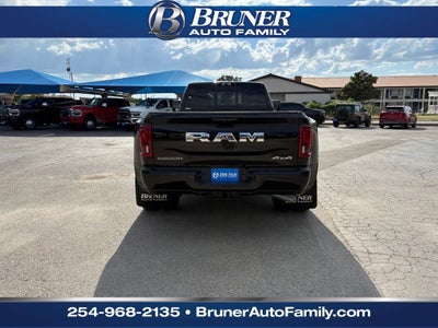 2026 RAM Ram 3500 RAM 3500 LARAMIE CREW CAB 4X4 8' BOX