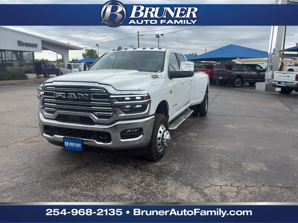 2026 RAM 3500 Laramie 4X4 Crew Cab LWB's photo
