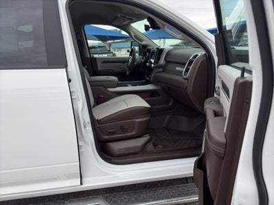 2026 RAM Ram 3500 RAM 3500 LARAMIE CREW CAB 4X4 8' BOX