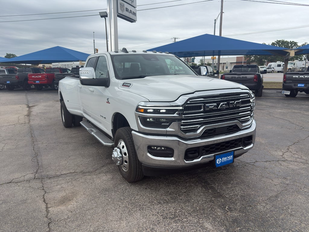 2026 RAM Ram 3500 RAM 3500 LARAMIE CREW CAB 4X4 8' BOX