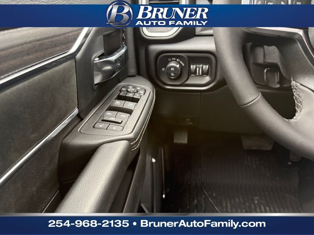 2026 RAM Ram 3500 RAM 3500 LARAMIE MEGA CAB 4X4 6'4' BOX