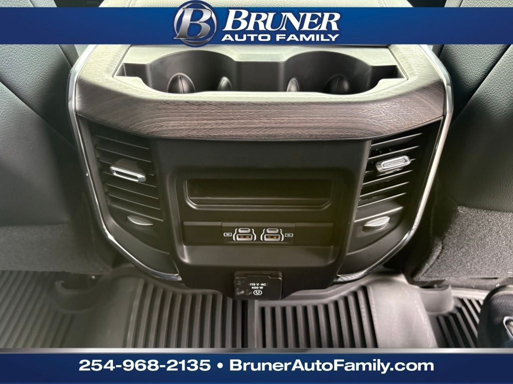 2026 RAM Ram 3500 RAM 3500 LARAMIE MEGA CAB 4X4 6'4' BOX