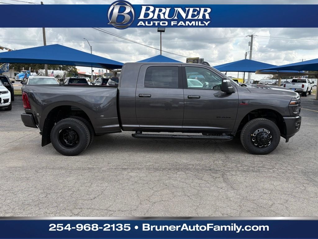 2026 RAM Ram 3500 RAM 3500 LARAMIE MEGA CAB 4X4 6'4' BOX