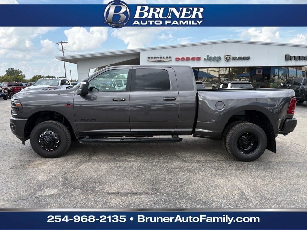 2026 RAM Ram 3500 RAM 3500 LARAMIE MEGA CAB 4X4 6'4' BOX