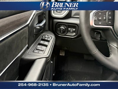 2026 RAM Ram 3500 RAM 3500 LARAMIE MEGA CAB 4X4 6'4' BOX