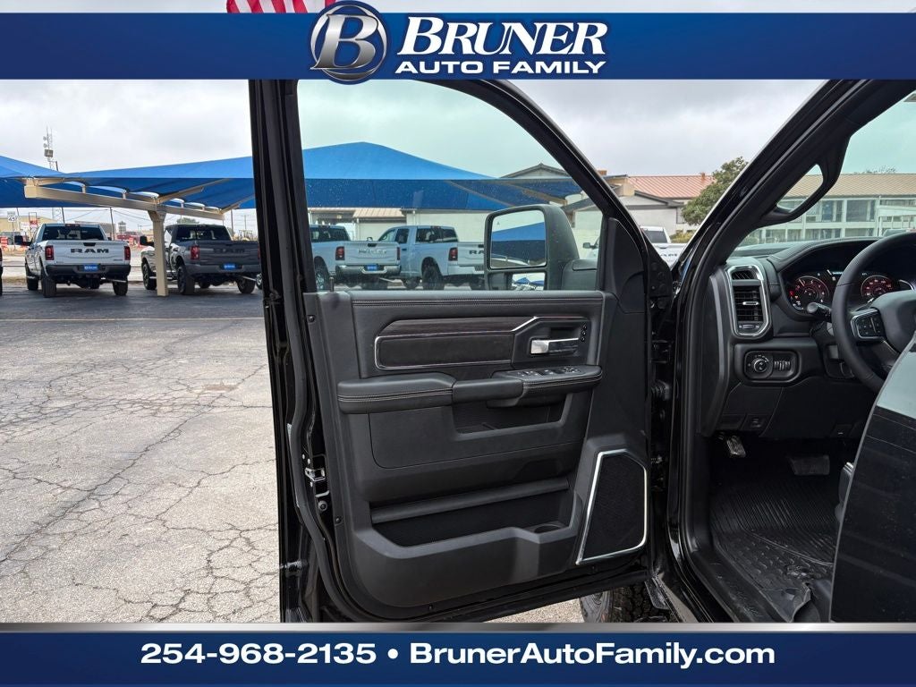 2026 RAM Ram 3500 RAM 3500 LARAMIE MEGA CAB 4X4 6'4' BOX