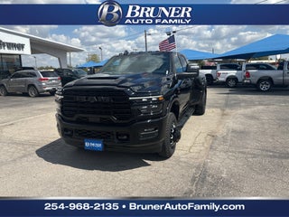 2027 RAM Ram 3500 RAM 3500 LARAMIE MEGA CAB 4X4 6'4' BOX