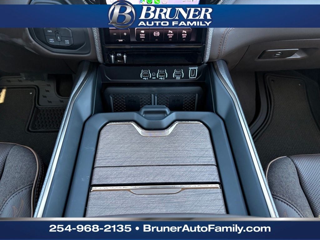 2026 RAM Ram 3500 RAM 3500 LIMITED LONGHORN MEGA CAB 4X4 6'4' BOX