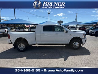2027 RAM Ram 3500 RAM 3500 LONGHORN MEGA CAB 4X4 6'4' BOX