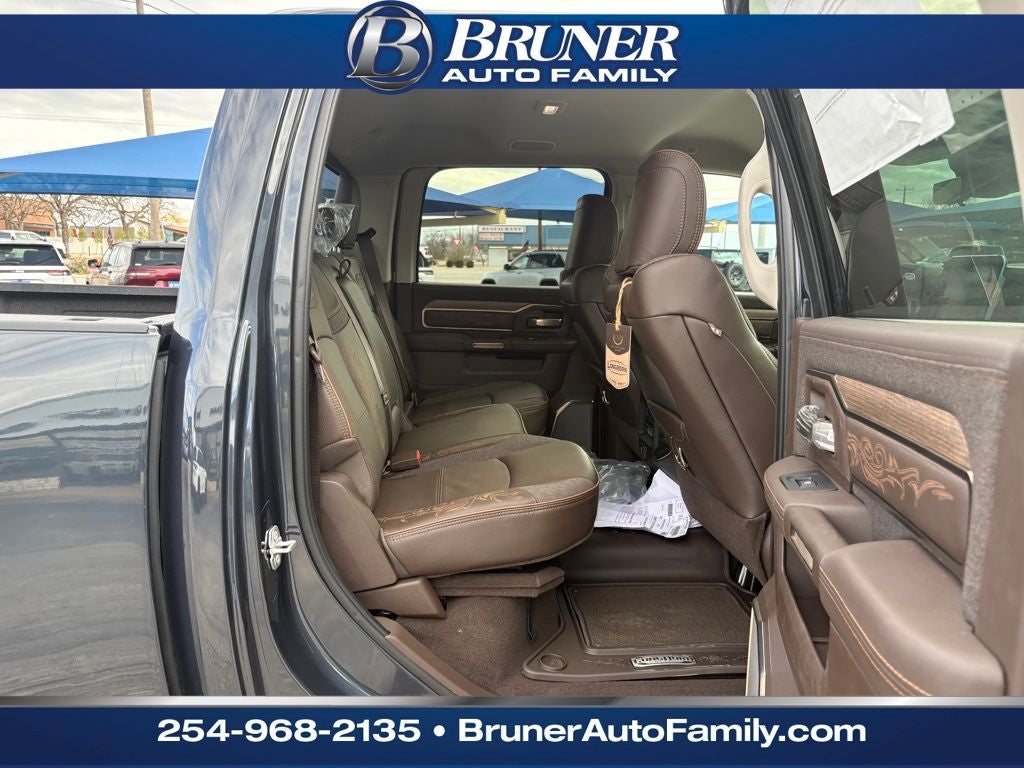 2026 RAM Ram 3500 RAM 3500 LIMITED LONGHORN CREW CAB 4X4 8' BOX