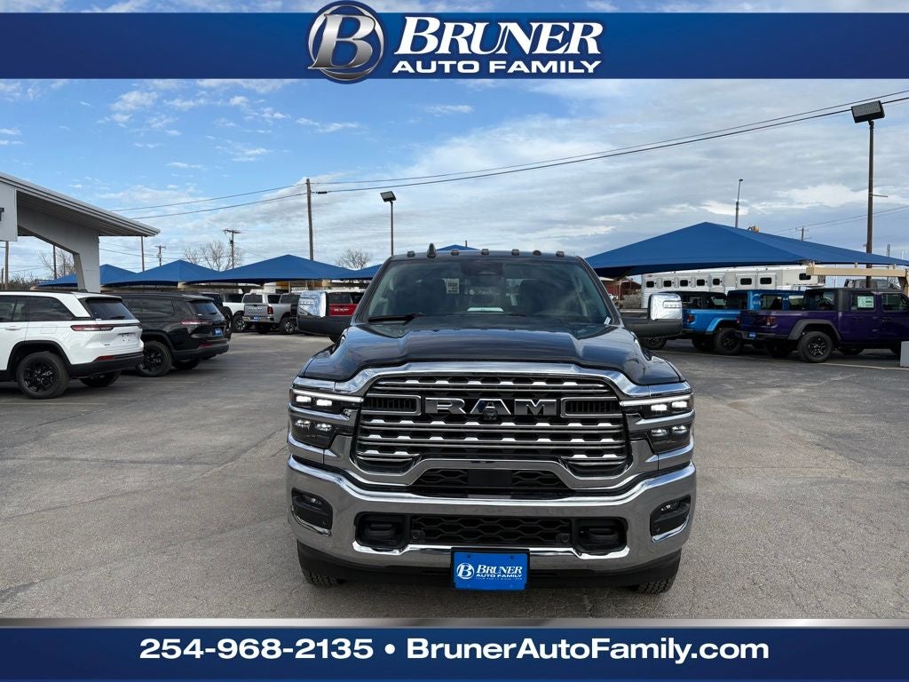 2026 RAM Ram 3500 RAM 3500 LIMITED LONGHORN CREW CAB 4X4 8' BOX