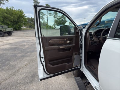 2026 RAM Ram 3500 RAM 3500 LIMITED LONGHORN CREW CAB 4X4 8' BOX