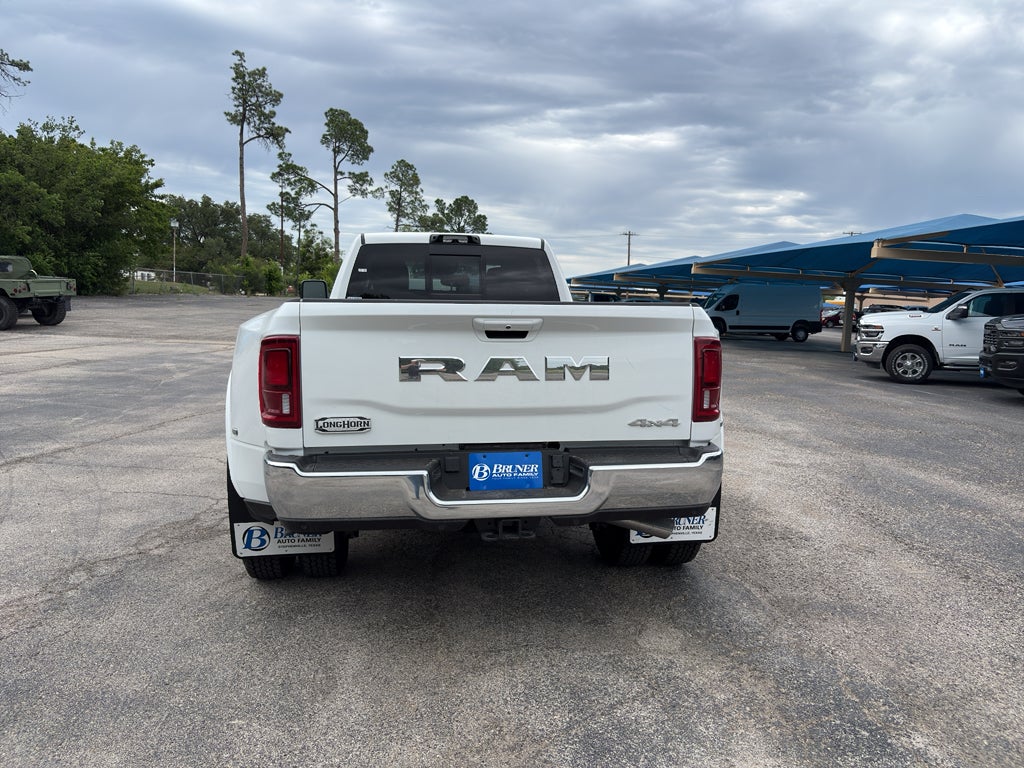 2026 RAM Ram 3500 RAM 3500 LIMITED LONGHORN CREW CAB 4X4 8' BOX