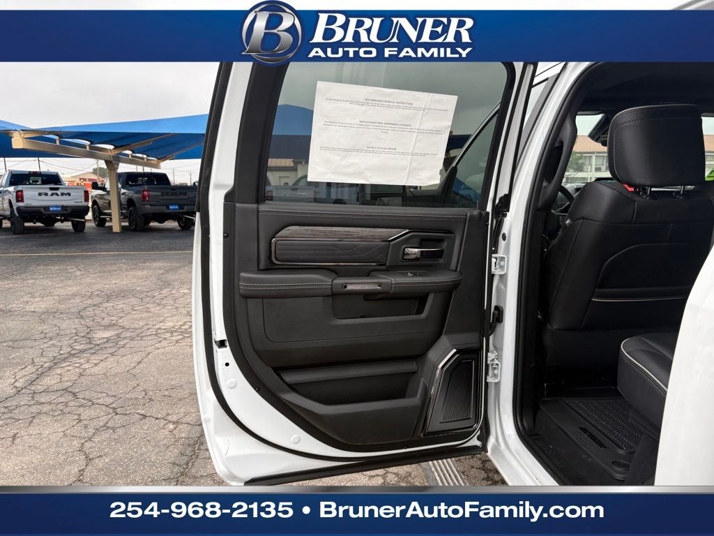 2026 RAM Ram 3500 RAM 3500 LIMITED CREW CAB 4X4 8' BOX