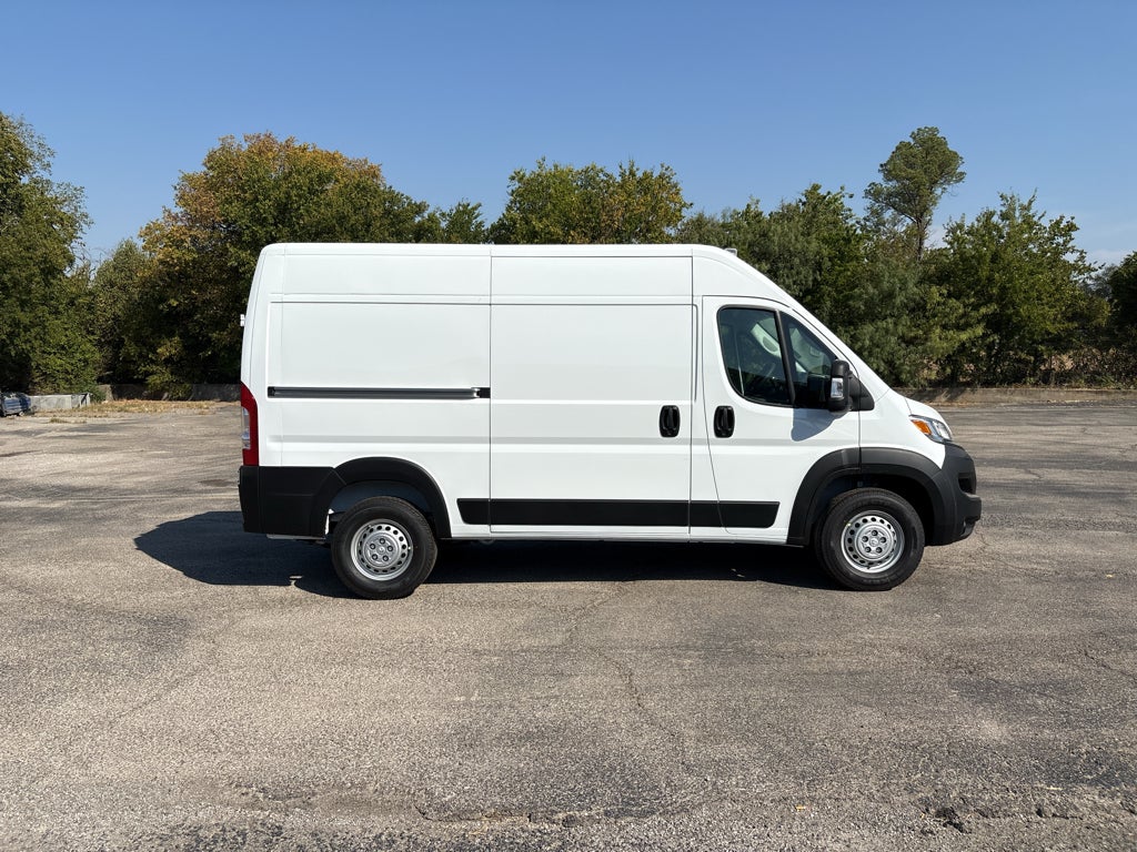 2027 RAM ProMaster Cargo Van Tradesman