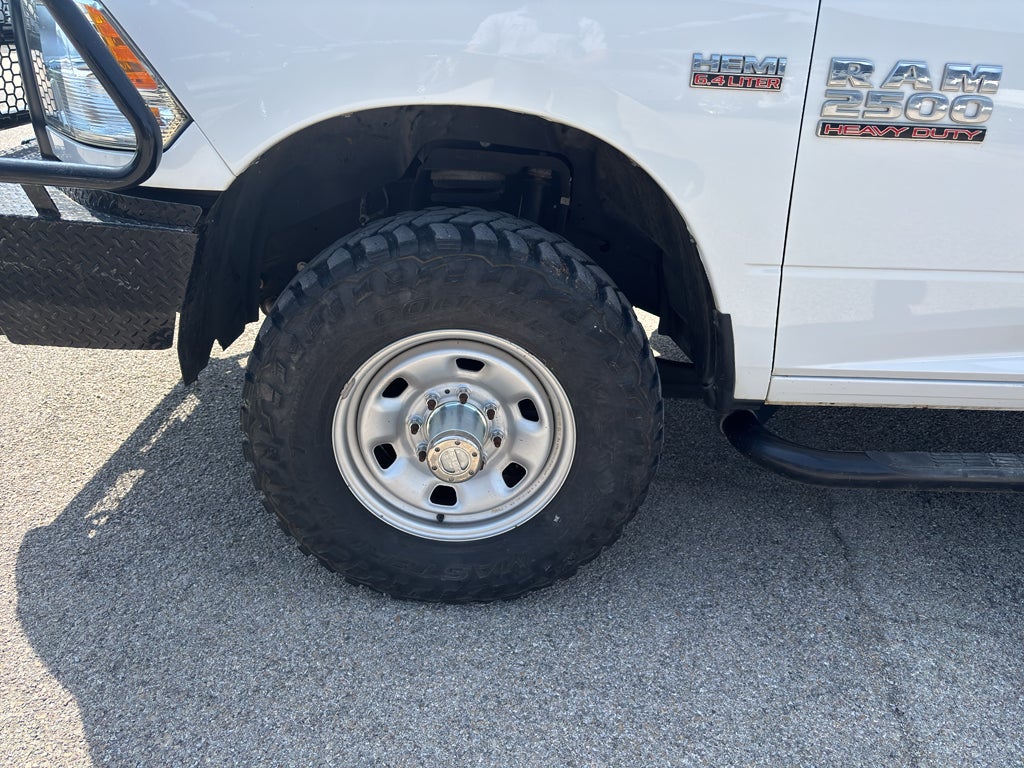 2017 RAM 2500 Tradesman Regular Cab 4x4 8' Box