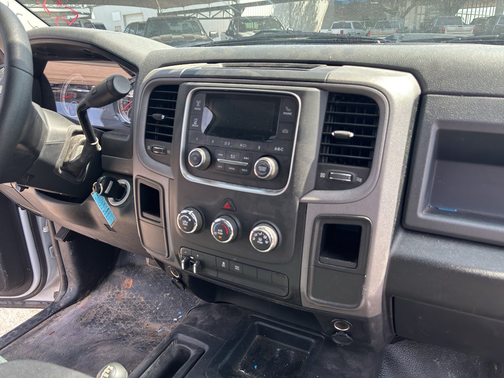 2017 RAM 2500 Tradesman Regular Cab 4x4 8' Box