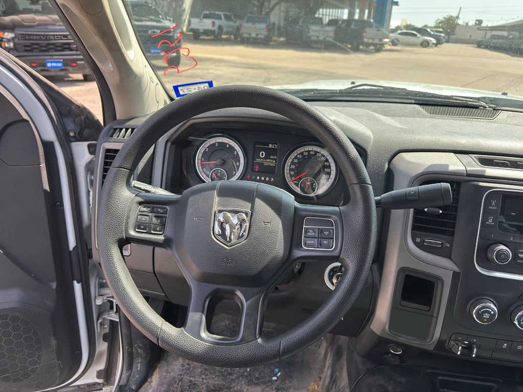 2017 RAM 2500 Tradesman Regular Cab 4x4 8' Box