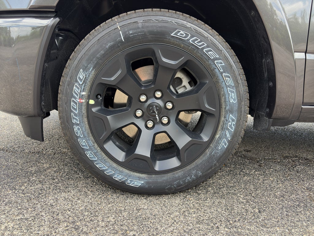 2026 RAM Ram 1500 RAM 1500 LONE STAR CREW CAB 4X2 5'7' BOX