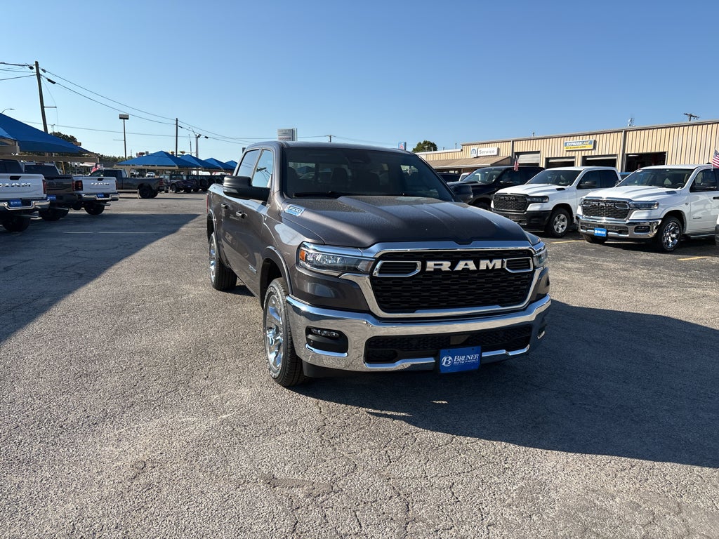 2026 RAM 1500 RAM 1500 LONE STAR CREW CAB 4X4 5'7' BOX