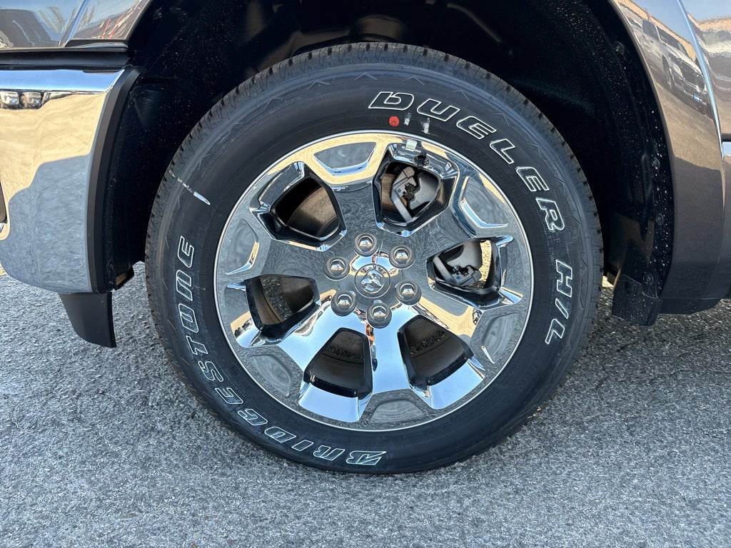 2026 RAM 1500 RAM 1500 LONE STAR CREW CAB 4X4 5'7' BOX