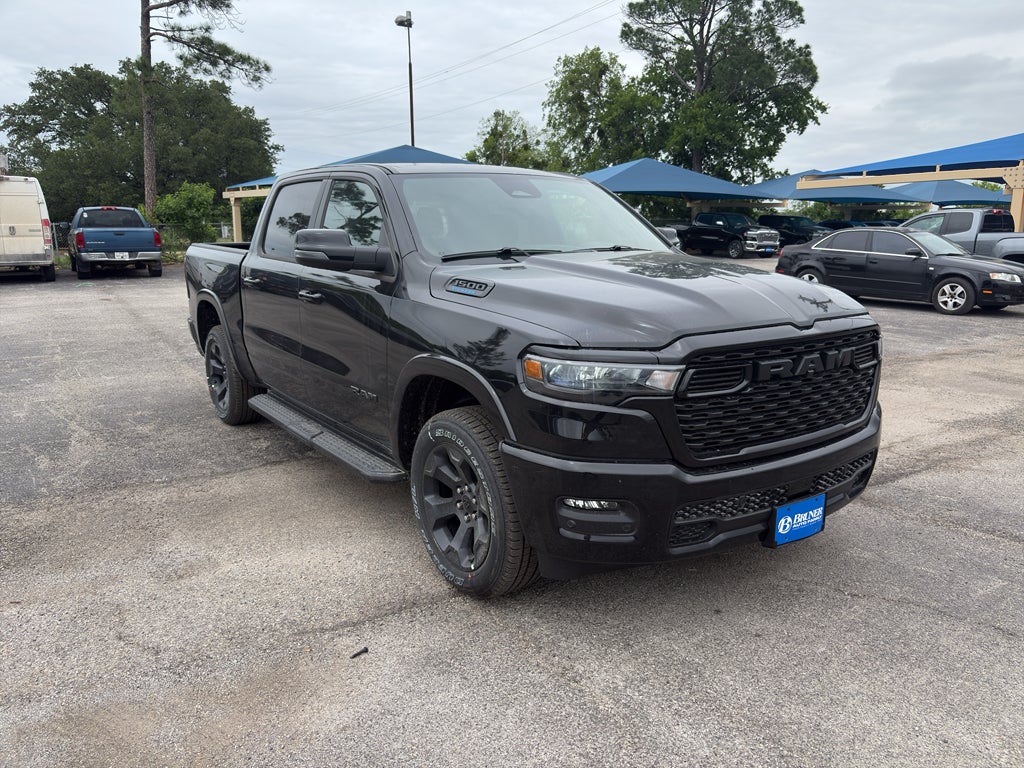 2026 RAM Ram 1500 RAM 1500 LONE STAR CREW CAB 4X4 5'7' BOX