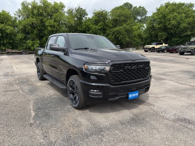 2026 RAM Ram 1500 RAM 1500 EXPRESS CREW CAB 4X4 5'7' BOX