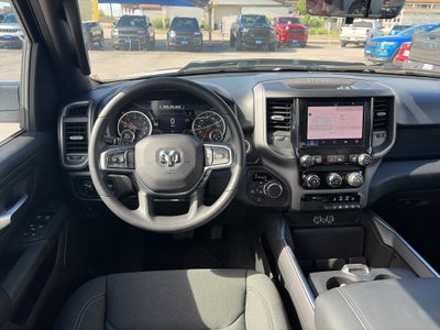 2027 RAM Ram 1500 RAM 1500 EXPRESS CREW CAB 4X4 5'7' BOX