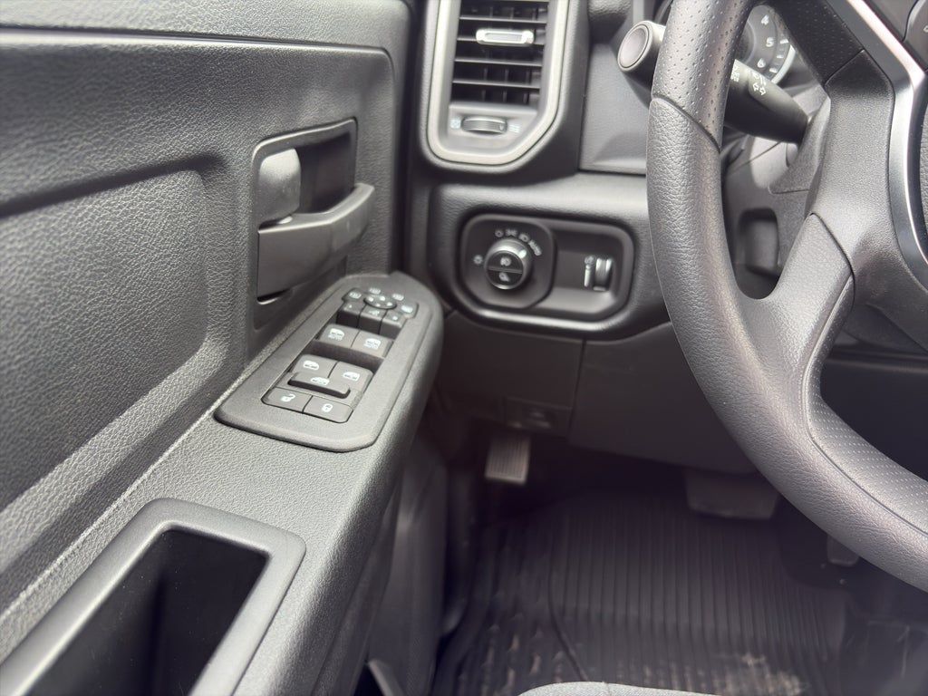 2026 RAM Ram 2500 RAM 2500 WARLOCK CREW CAB 4X4 6'4' BOX