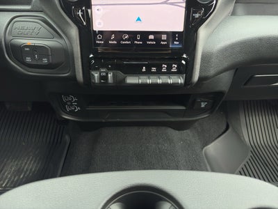 2026 RAM Ram 2500 RAM 2500 BLACK EXPRESS CREW CAB 4X4 6'4' BOX