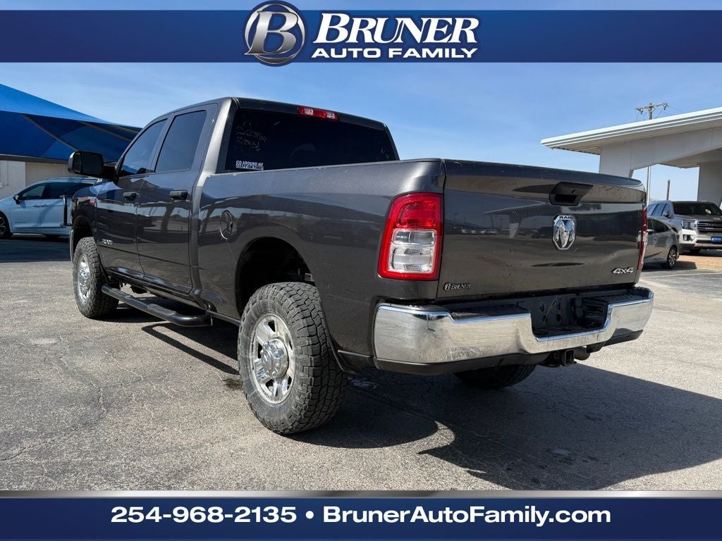 2022 RAM 2500 Tradesman Crew Cab 4x4 6'4' Box