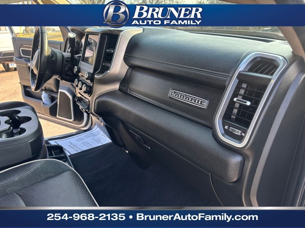 2019 RAM 2500 Laramie Crew Cab 4x4 6'4' Box