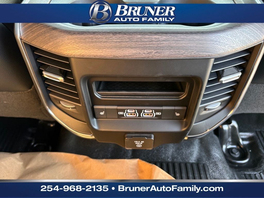 2026 RAM Ram 4500 Chassis Cab RAM 4500 BIG HORN CHASSIS CREW CAB 4X4 60' CA