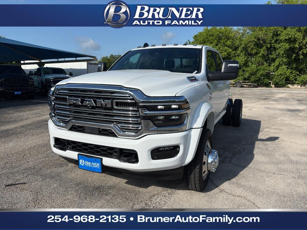 2026 RAM 4500 Big Horn 4X4 Crew Cab DRW 173" WB's photo