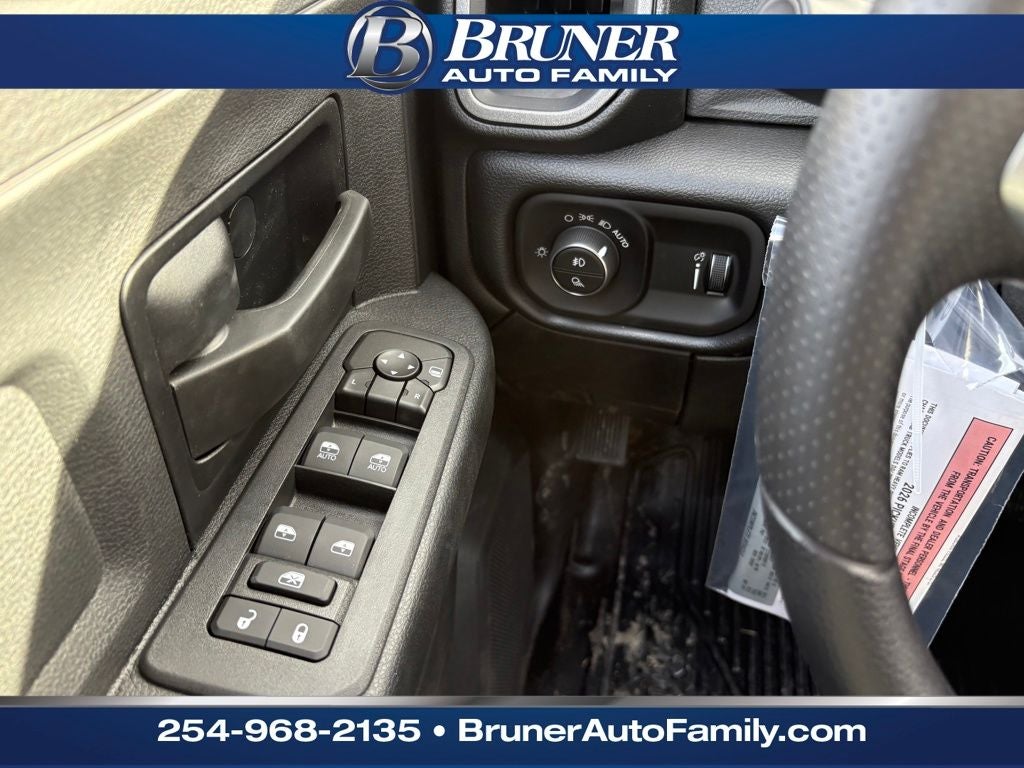 2026 RAM Ram 3500 Chassis Cab RAM 3500 TRADESMAN CREW CAB CHASSIS 4X4 60' CA