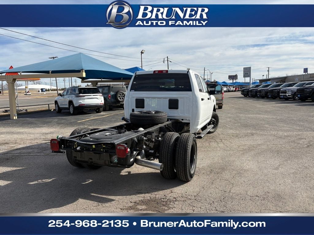 2026 RAM Ram 3500 Chassis Cab RAM 3500 TRADESMAN CREW CAB CHASSIS 4X4 60' CA