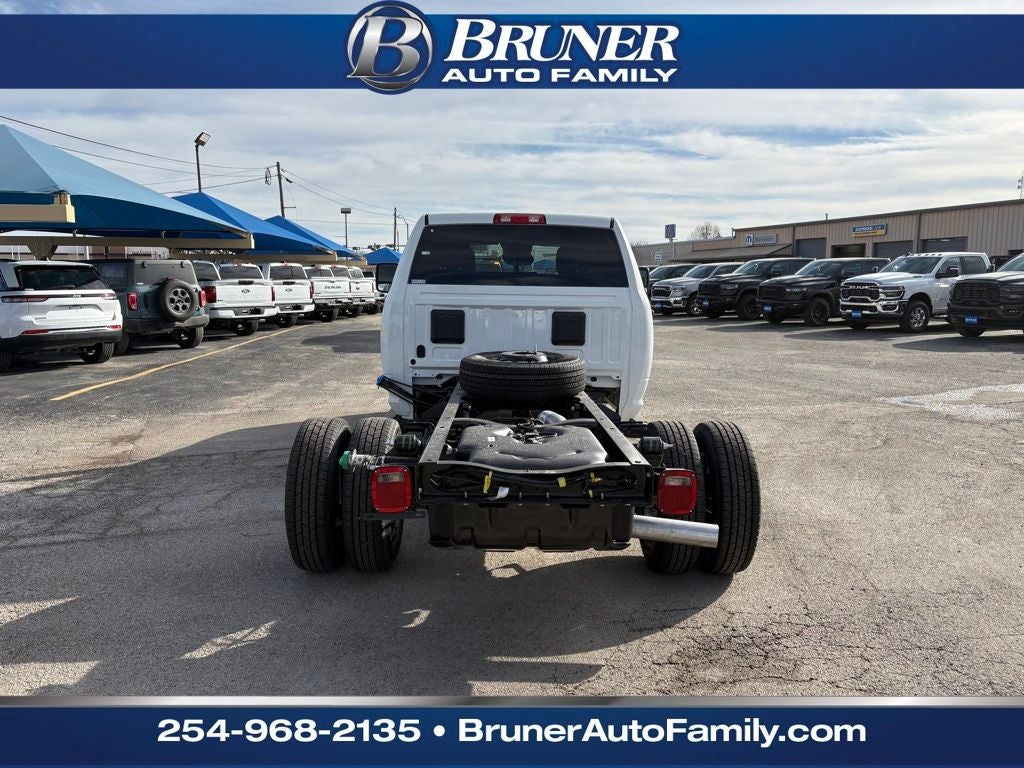 2026 RAM Ram 3500 Chassis Cab RAM 3500 TRADESMAN CREW CAB CHASSIS 4X4 60' CA
