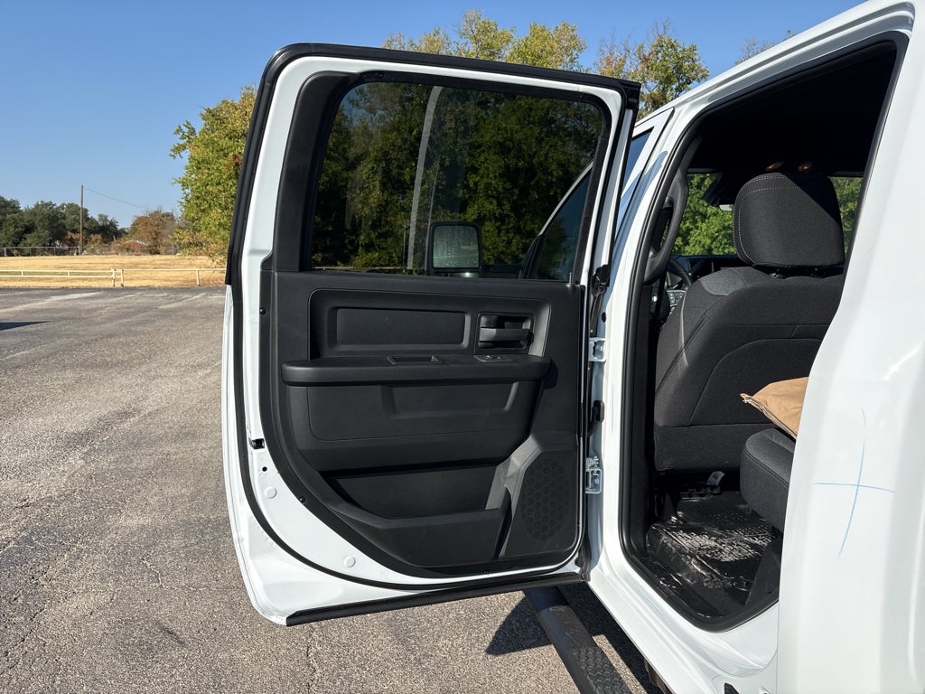 2027 RAM 3500 Chassis Cab Tradesman