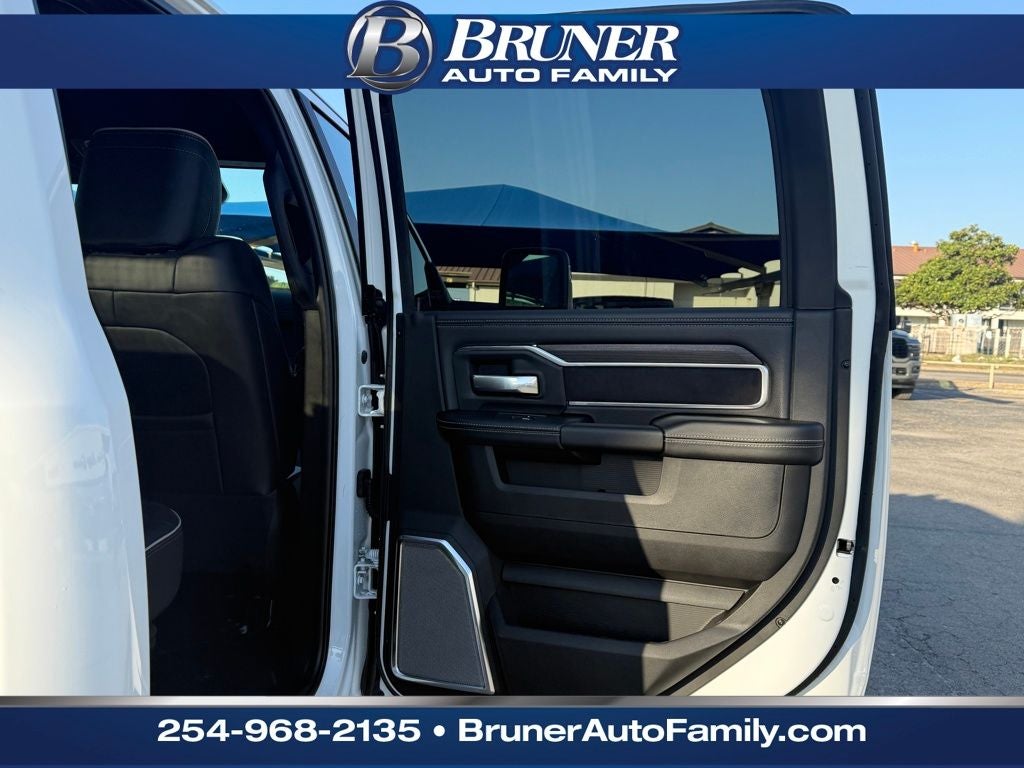 2026 RAM Ram 3500 Chassis Cab RAM 3500 BIG HORN CREW CAB CHASSIS 4X4 60' CA