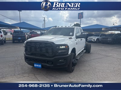 2027 RAM Ram 3500 Chassis Cab RAM 3500 TRADESMAN CREW CAB CHASSIS 4X4 60' CA