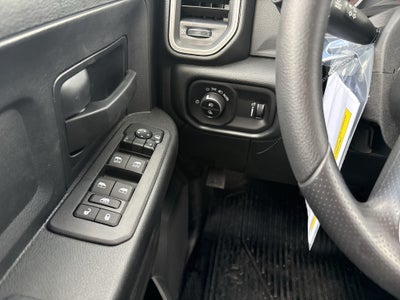 2027 RAM Ram 3500 Chassis Cab RAM 3500 TRADESMAN CREW CAB CHASSIS 4X4 60' CA