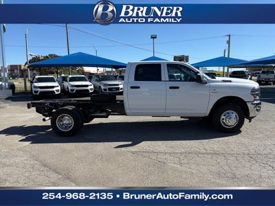 2026 RAM Ram 3500 Chassis Cab RAM 3500 TRADESMAN CREW CAB CHASSIS 4X4 60' CA