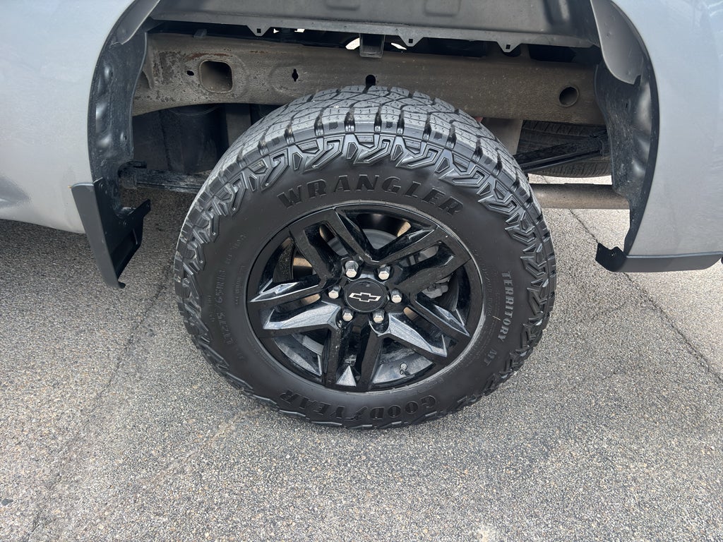 2024 Chevrolet Silverado 1500 4WD Crew Cab Short Bed Custom Trail Boss