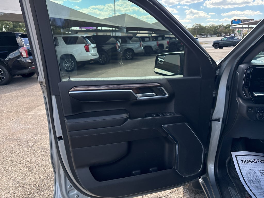 2023 Chevrolet Silverado 1500 RST - Photo 11