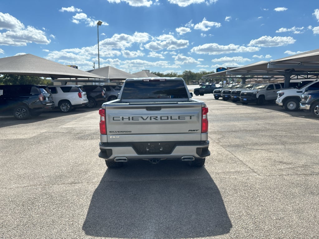 2023 Chevrolet Silverado 1500 RST - Photo 6