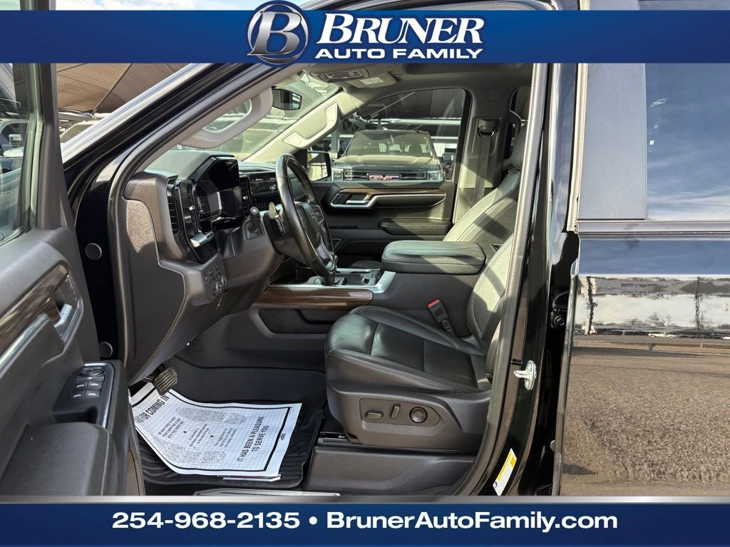 2024 Chevrolet Silverado 1500 4WD Crew Cab Short Bed LT Trail Boss