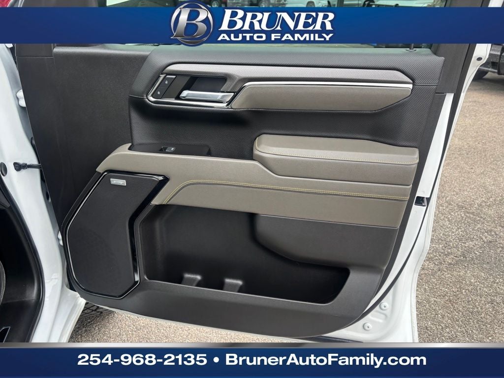 2024 Chevrolet Silverado 1500 4WD Crew Cab Short Bed ZR2